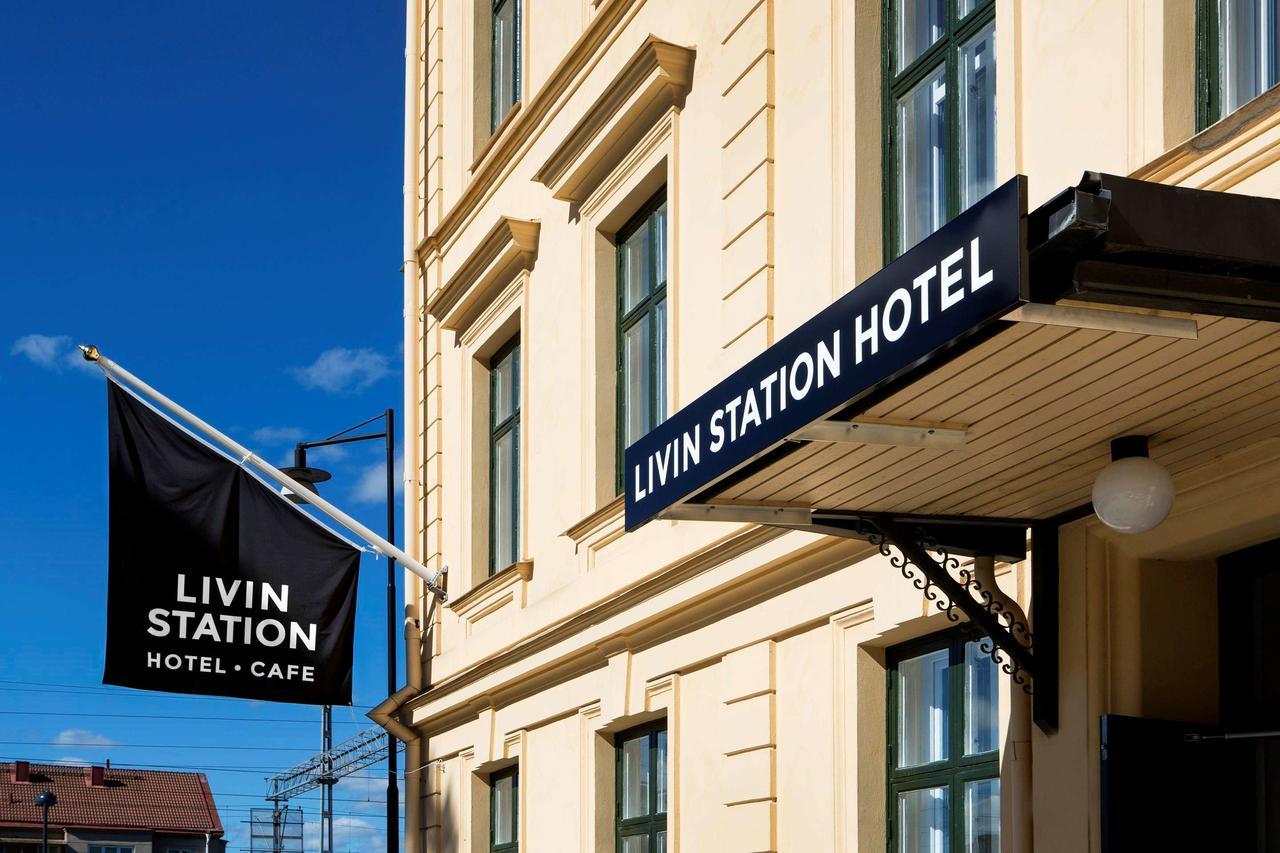 Livin Station Hotel Orebro Luaran gambar